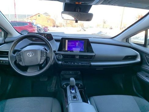 Used 2023 Toyota Prius LE image 15