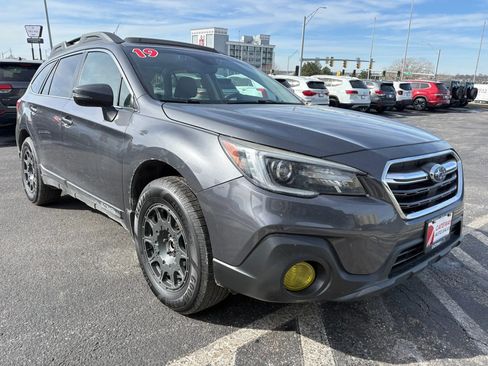 Used 2019 Subaru Outback 3.6R Limited image 7
