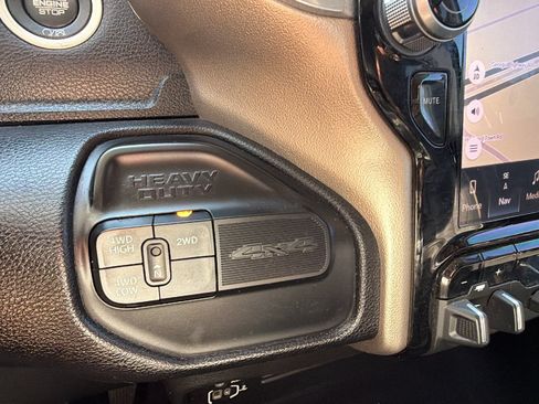 Used 2024 RAM 2500 Laramie AWD/4WD image 31
