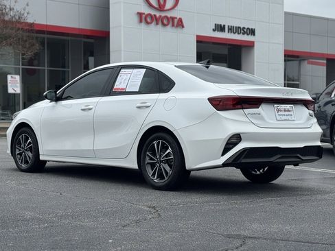 Used 2024 Kia Forte LXS w/ LXS Technology Package image 9