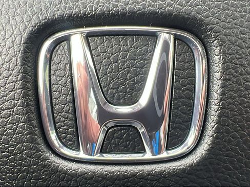 New 2025 Honda Accord SE image 32