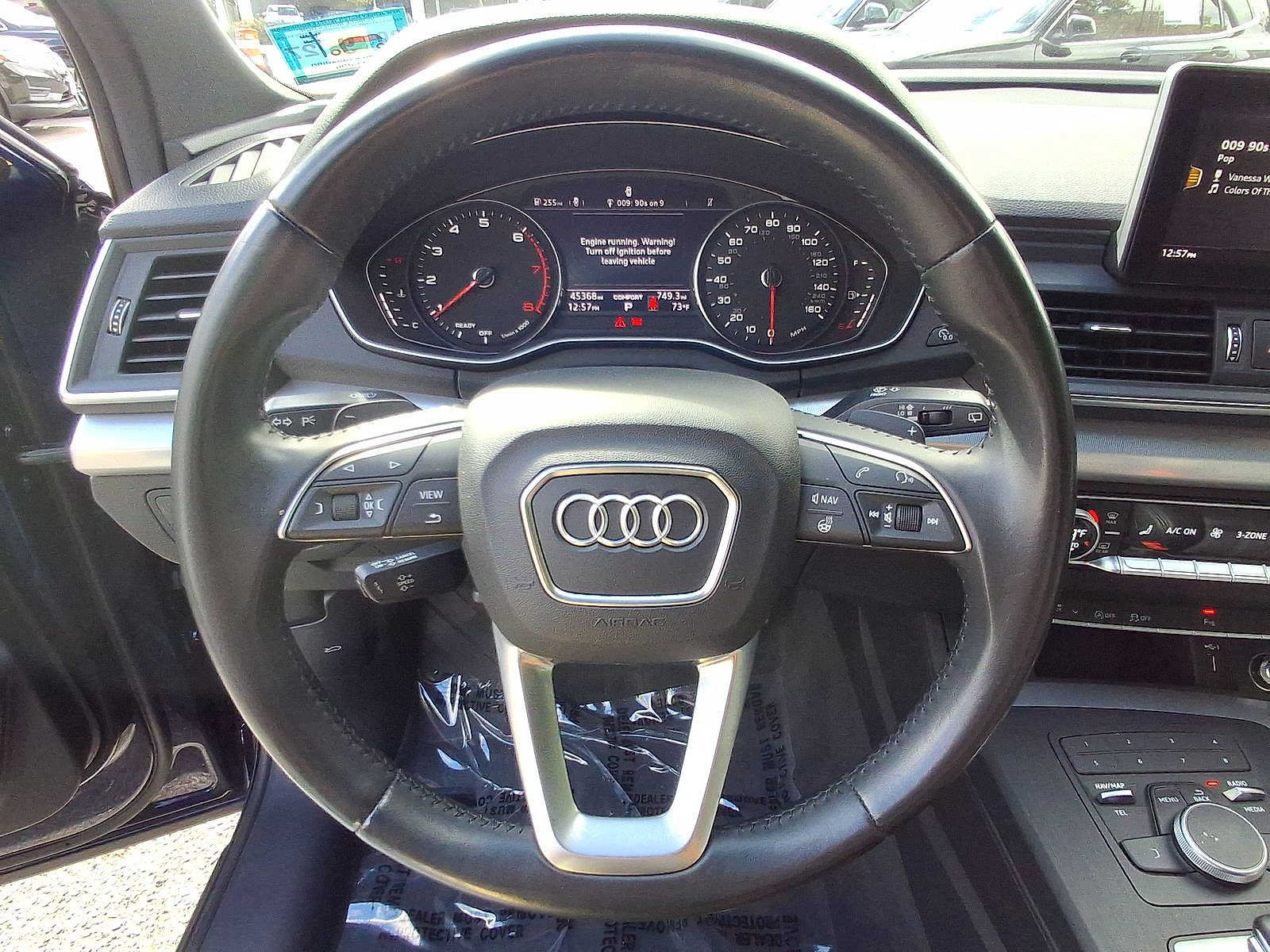Used 2020 Audi Q5 2.0T Premium w/ Titanium Sport Package AWD/4WD image 22