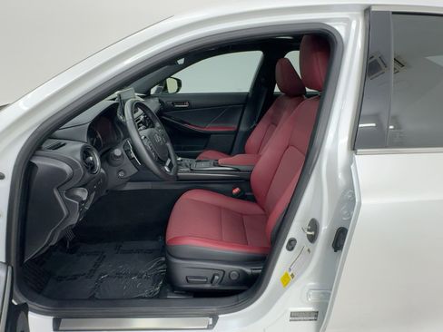 Certified 2025 Lexus IS 300 w/ Premium Package image 5