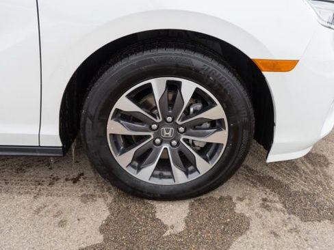 Used 2024 Honda Odyssey EX-L image 10