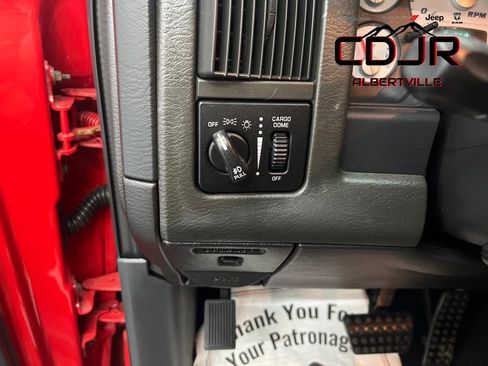 Used 2005 Dodge Ram 1500 Truck 2WD Quad Cab image 29