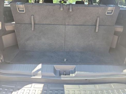 Certified 2025 Toyota 4Runner SR5 RWD image 32