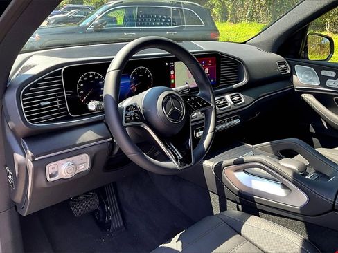 New 2025 Mercedes-Benz GLE 580 4MATIC image 6