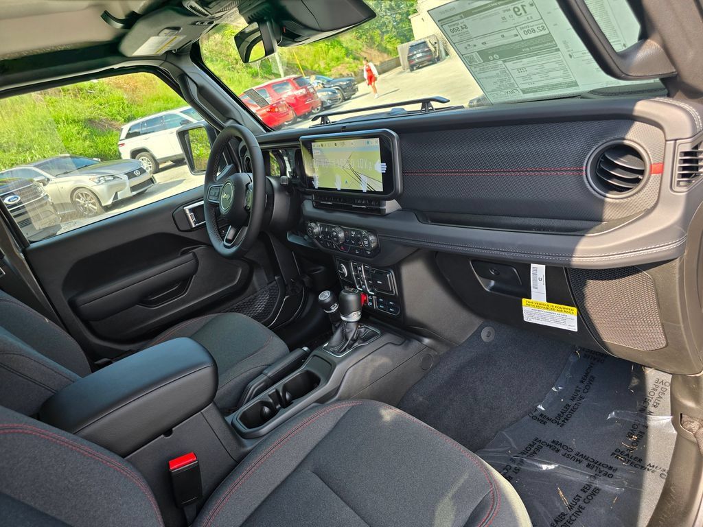 New 2026 Jeep Gladiator Rubicon w/ Technology Group AWD/4WD image 27