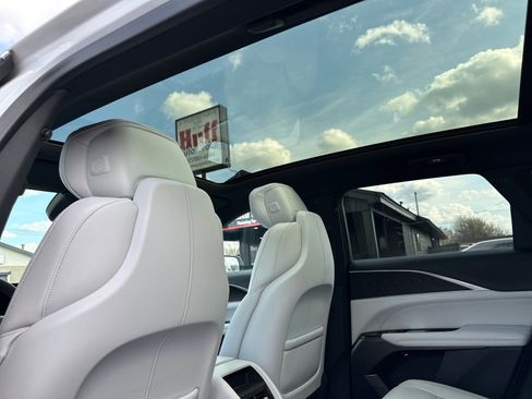 Used 2024 Cadillac Lyriq Luxury w/ LPO, Floor Liner Package image 16