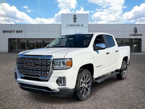 Used 2021 GMC Canyon Denali AWD/4WD image 3