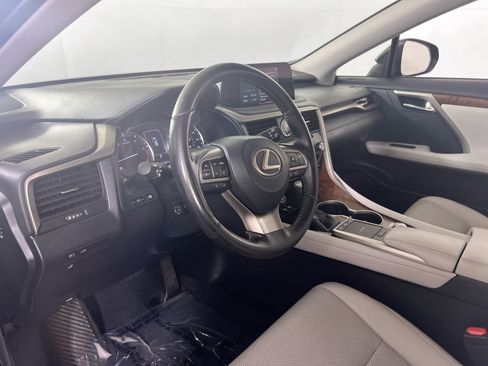 Used 2021 Lexus RX 350L Premium w/ Premium Package image 9