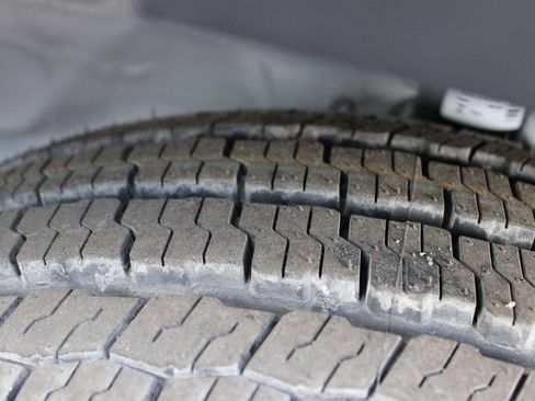 Used 2024 RAM ProMaster 2500 w/ Convenience Group image 29