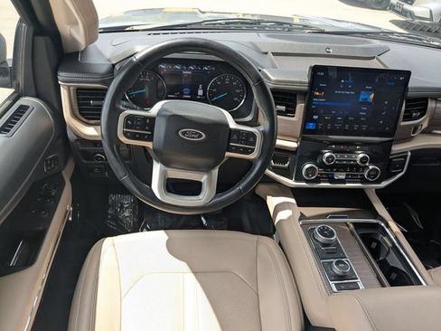 Used 2024 Ford Expedition Max Limited AWD/4WD image 29