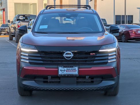 New 2026 Nissan Kicks SR w/ Cold Weather Package FWD image 7