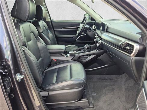 Used 2025 Kia Telluride S FWD image 22