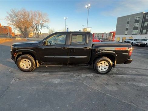Used 2022 Nissan Frontier S w/ Technology Package image 5