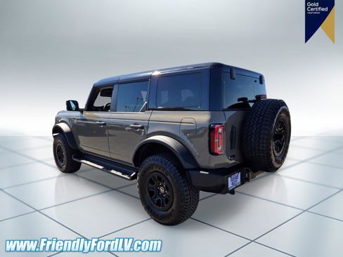 Certified 2025 Ford Bronco Outer Banks w/ Sasquatch Package AWD/4WD image 5