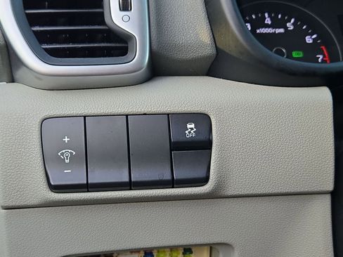 Used 2017 Kia Sportage LX w/ Option Group 012 image 14