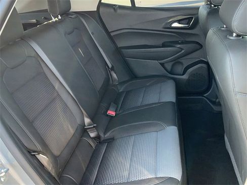 Used 2024 Chevrolet Trax LT image 16