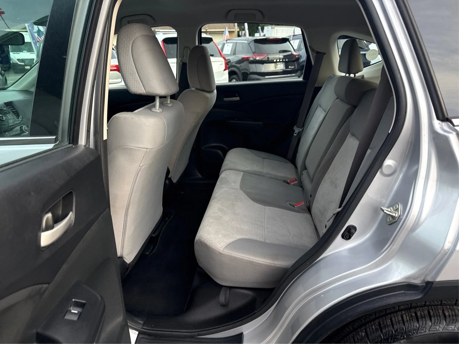 Used 2016 Honda CR-V LX image 10