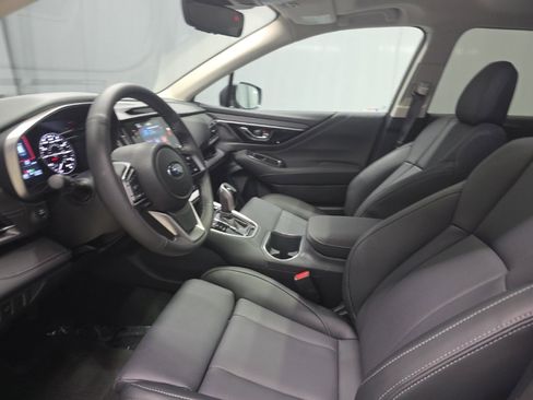 Certified 2025 Subaru Outback Limited w/ Popular Package #2 image 19