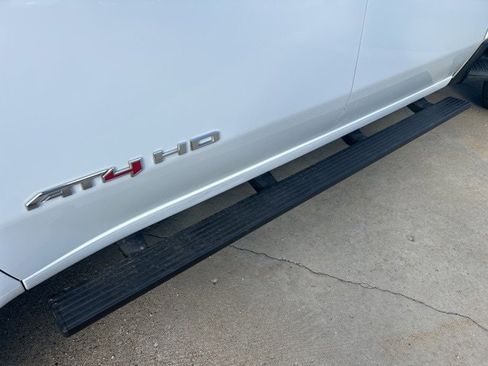 Used 2022 GMC Sierra 2500 AT4 w/ Gooseneck/5TH Wheel Package image 6