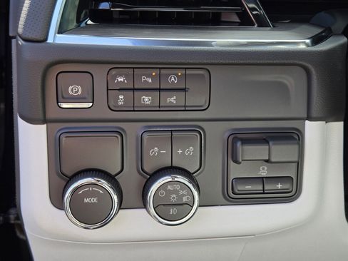 New 2026 Chevrolet Tahoe Premier w/ Sun And Tow Package image 13