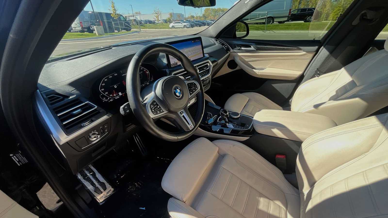 Used 2022 BMW X4 M40i AWD/4WD image 14