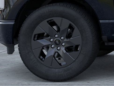 New 2025 Ford F150 Lightning Flash image 19