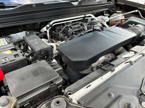 Used 2023 Chevrolet Colorado W/T RWD image 14
