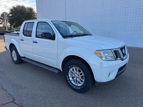 Used 2016 Nissan Frontier SV w/ SV Value Truck Package image 1