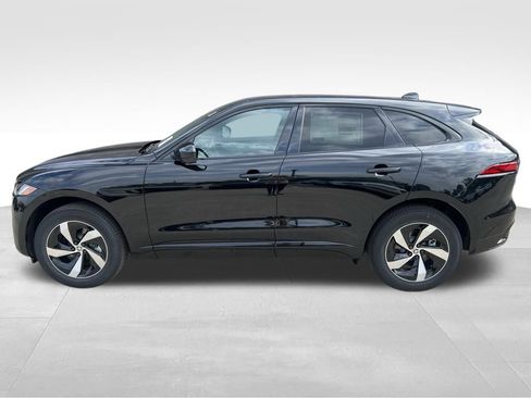 Used 2025 Jaguar F-PACE R-Dynamic S AWD/4WD image 2