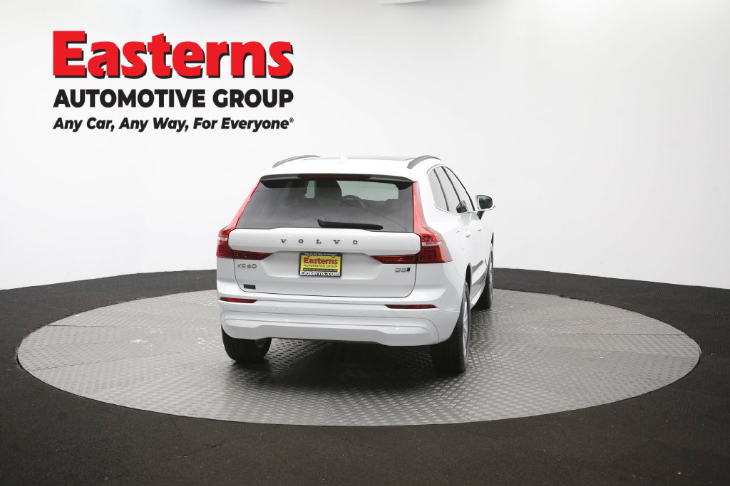 Used 2022 Volvo XC60 B5 Momentum AWD/4WD image 39
