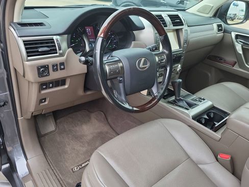 Used 2019 Lexus GX 460 Premium AWD/4WD image 10