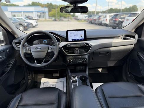 Used 2020 Ford Escape SEL image 21