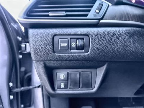 Certified 2019 Honda Accord EX image 29