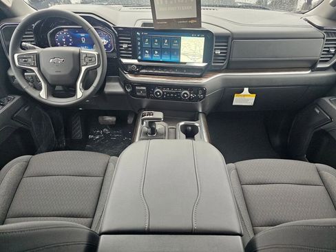 New 2026 Chevrolet Silverado 1500 LT Trail Boss w/ Convenience Package II image 9