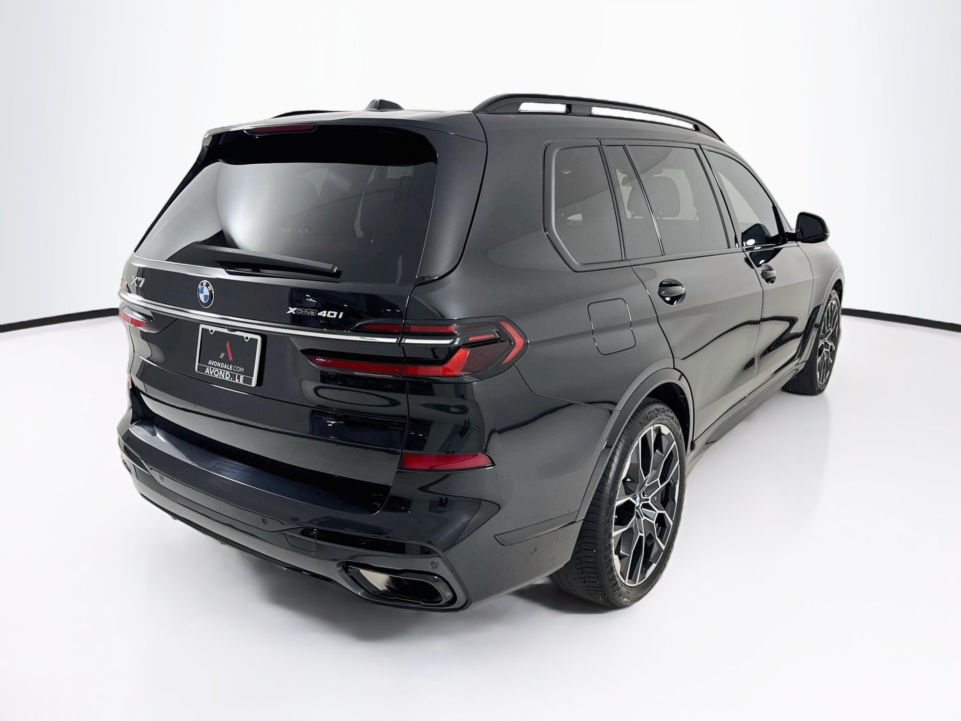 Used 2023 BMW X7 xDrive40i w/ Executive Package AWD/4WD image 8