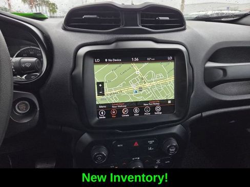Certified 2023 Jeep Renegade Latitude AWD/4WD image 21