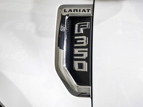 Used 2022 Ford F350 Lariat w/ Lariat Ultimate Package image 44