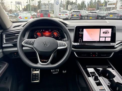 New 2026 Volkswagen Atlas Peak Edition AWD/4WD image 19