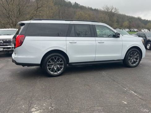 Used 2026 Ford Expedition Max Platinum AWD/4WD image 14