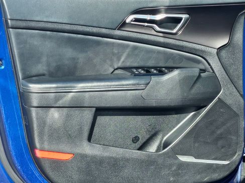 Used 2023 Kia Sportage EX image 28