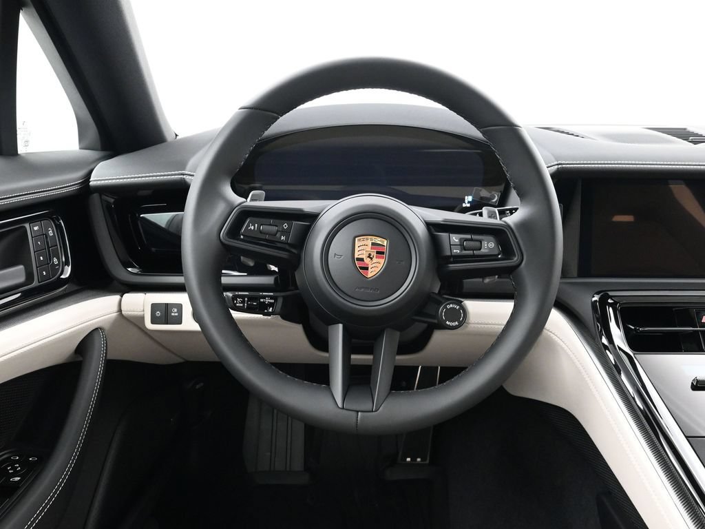 Used 2026 Porsche Panamera image 12
