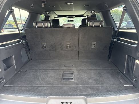 Used 2023 Ford Expedition Max Limited RWD image 18