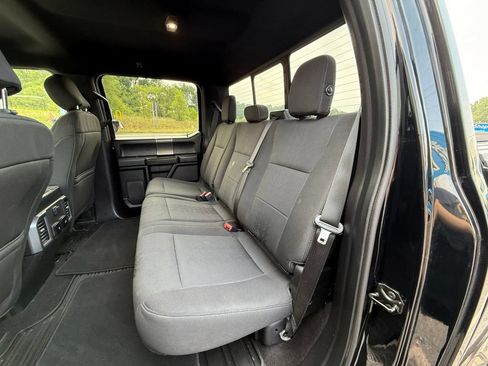 Used 2018 Ford F150 XLT w/ Equipment Group 302A Luxury AWD/4WD image 32