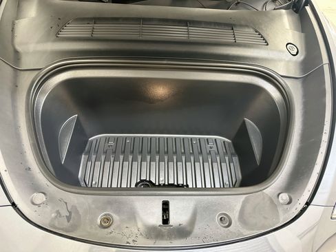 Used 2022 Tesla Model Y Performance AWD/4WD image 36