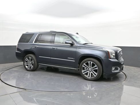 Used 2019 GMC Yukon Denali w/ Denali Ultimate Package AWD/4WD image 17