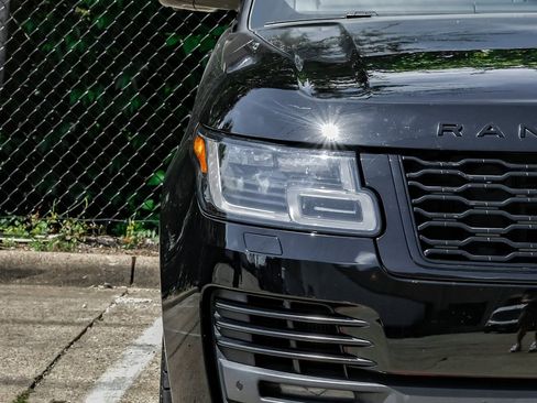 Used 2019 Land Rover Range Rover Supercharged image 54