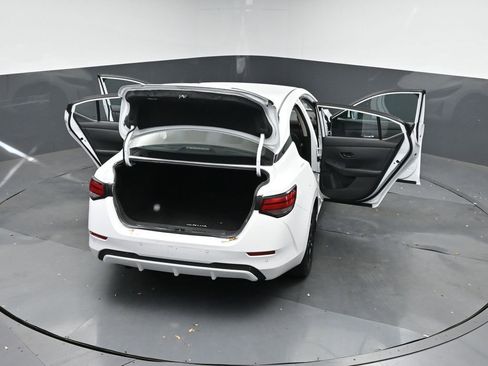 Used 2024 Nissan Sentra SV image 41